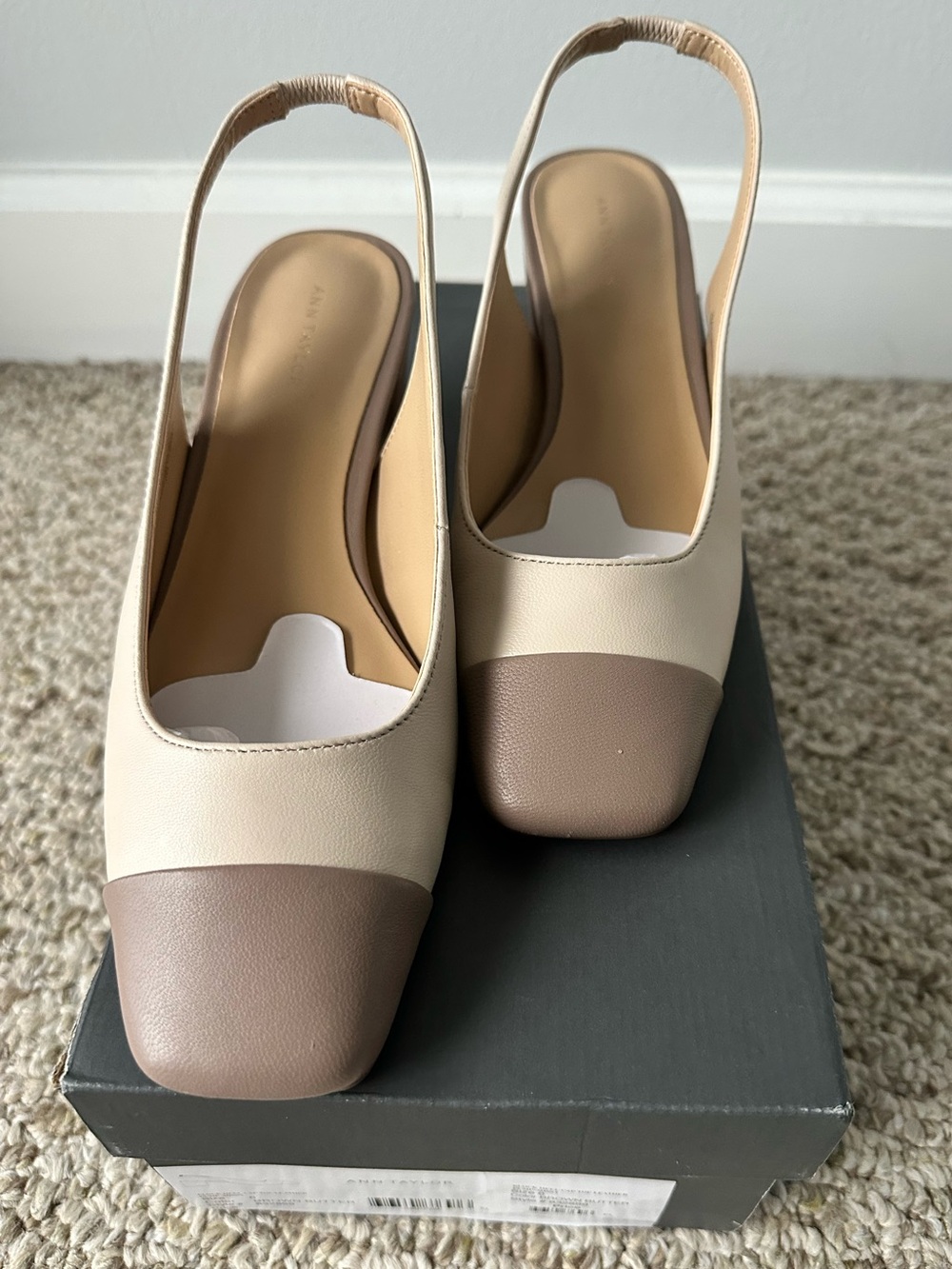 Ann Taylor pumps in brown butter leather square toe block heel sz 6